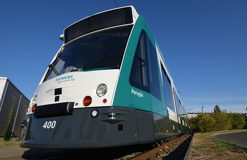 Der ViP Verkehrsbetrieb Potsdam präsentierte zusammen mit Siemens die weltweit erste autonom fahrende Straßenbahn.